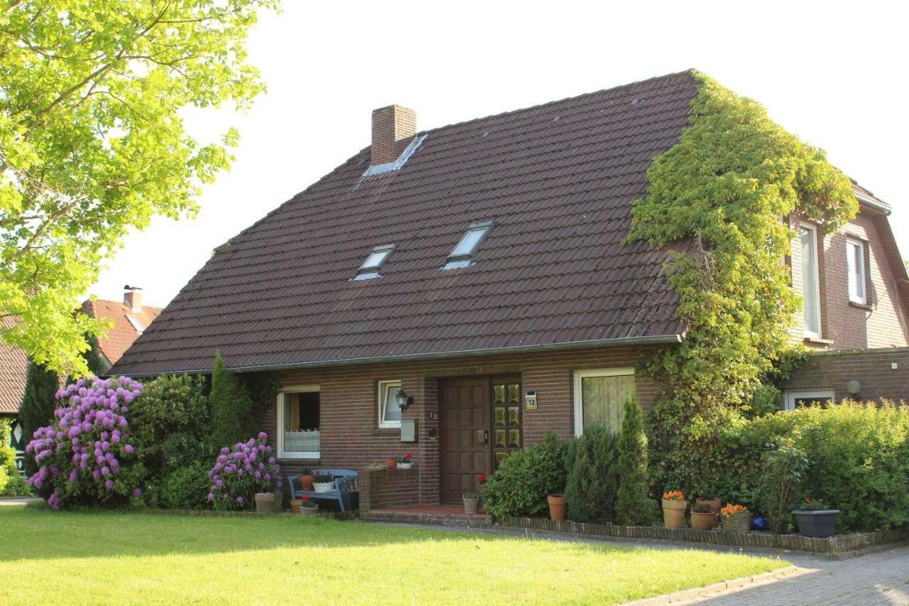 Haus Im Wiesengrund Esens Exterior photo